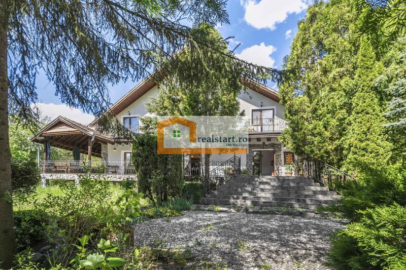 Sighisoara, oportunitate, restaurant cu mini pensiune 800mp, 1,8ha teren, Via Transilvanica